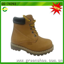Beige Stiefel Urban Boots in China